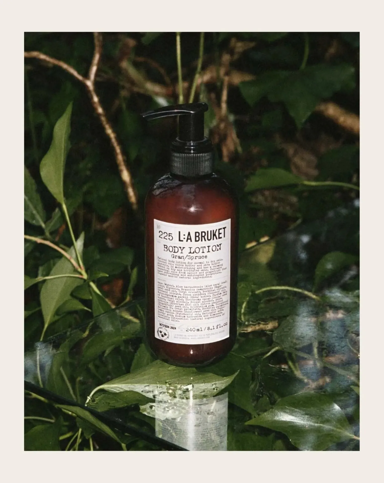 225 Spruce Body Lotion - 240 ml