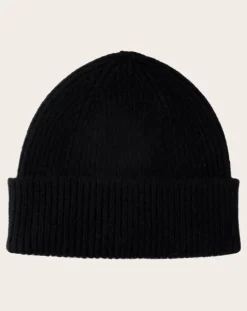 Adult wool hat