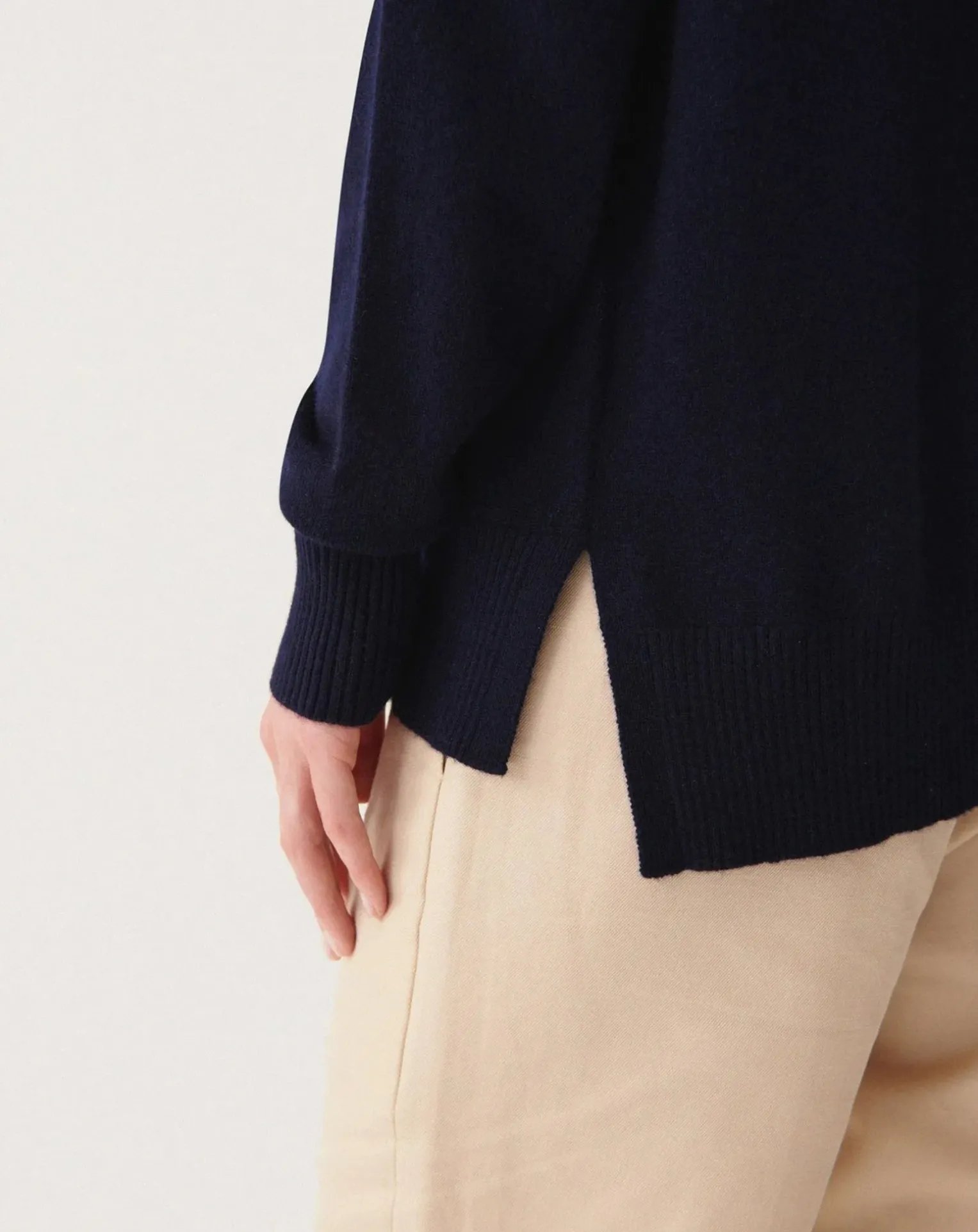 Ample Cashmere Roll Neck Sweater