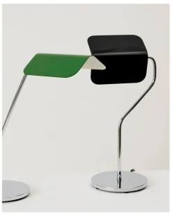 Apex table lamp