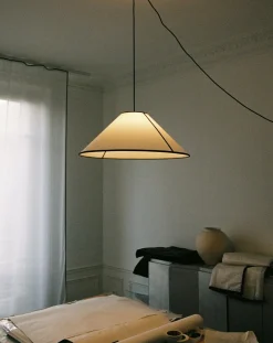 Ava hanging lamp