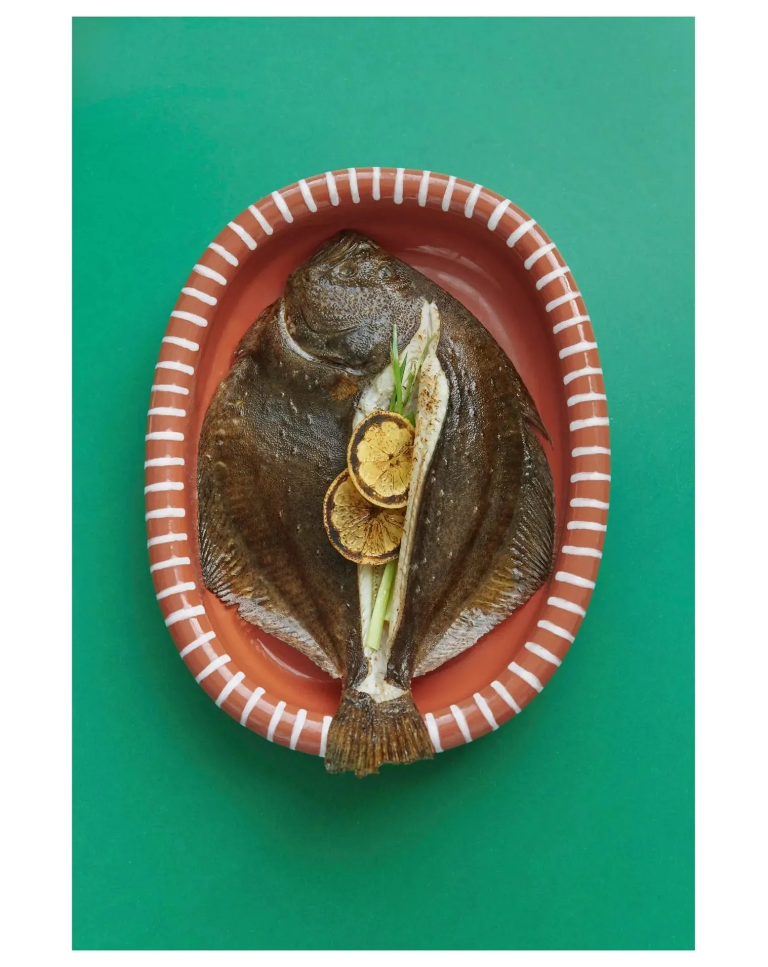 Barro terracotta dish, Rui Pereira