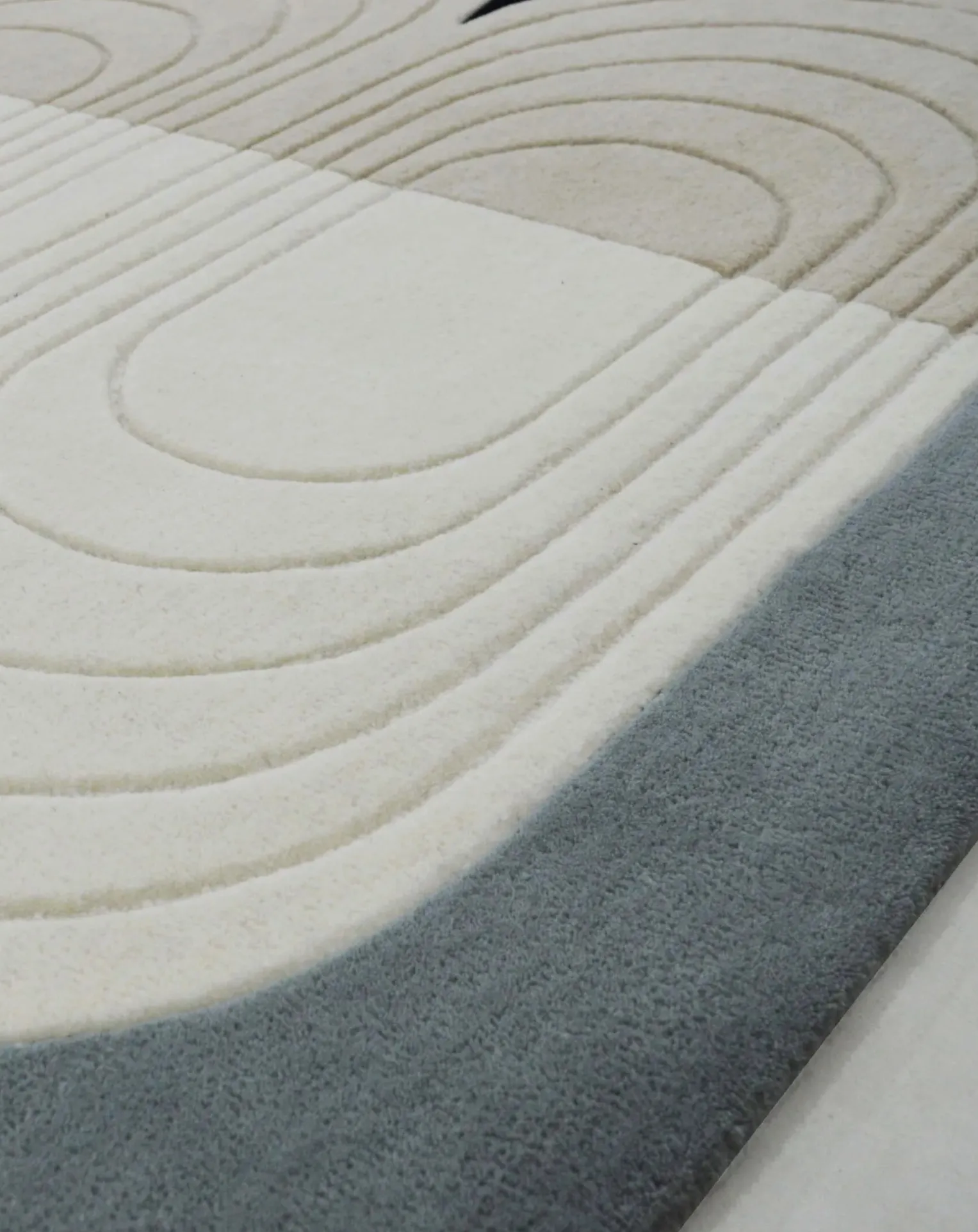 Bibelot rug