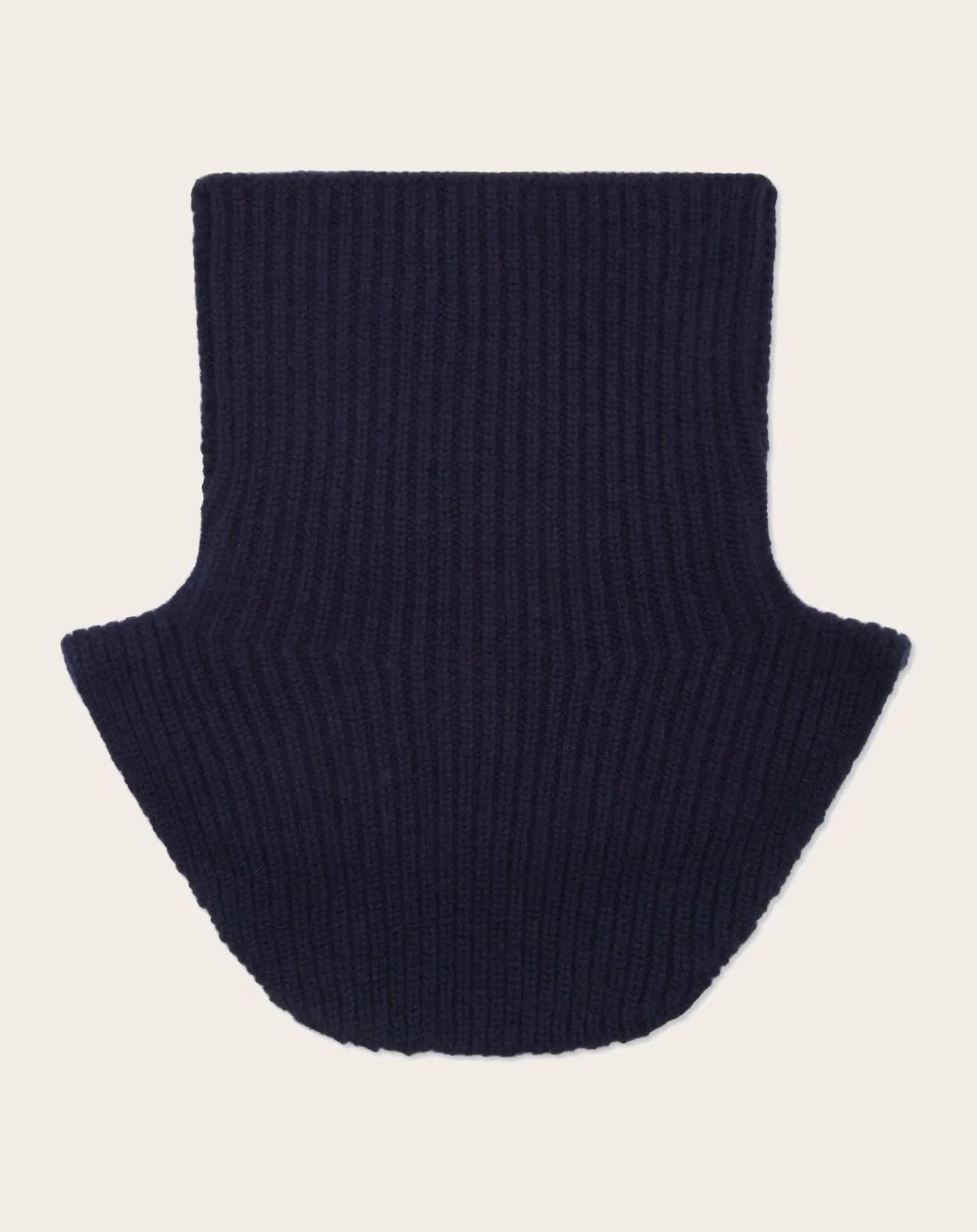 Cashmere collar