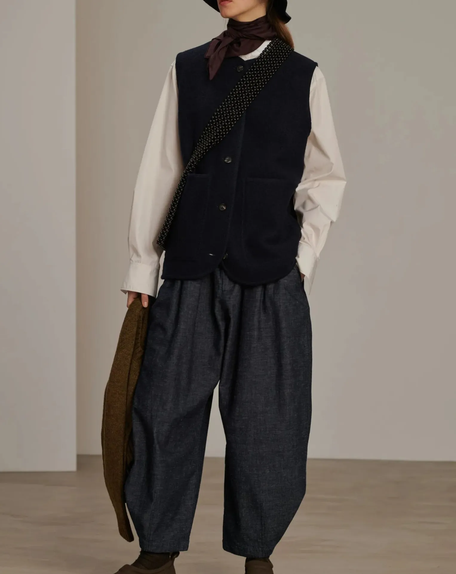 Chicago Virgin Wool Sleeveless Jacket