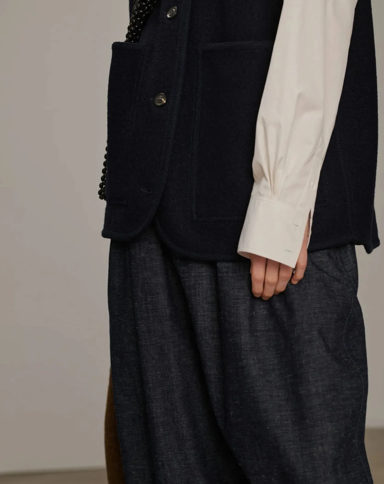 Chicago Virgin Wool Sleeveless Jacket