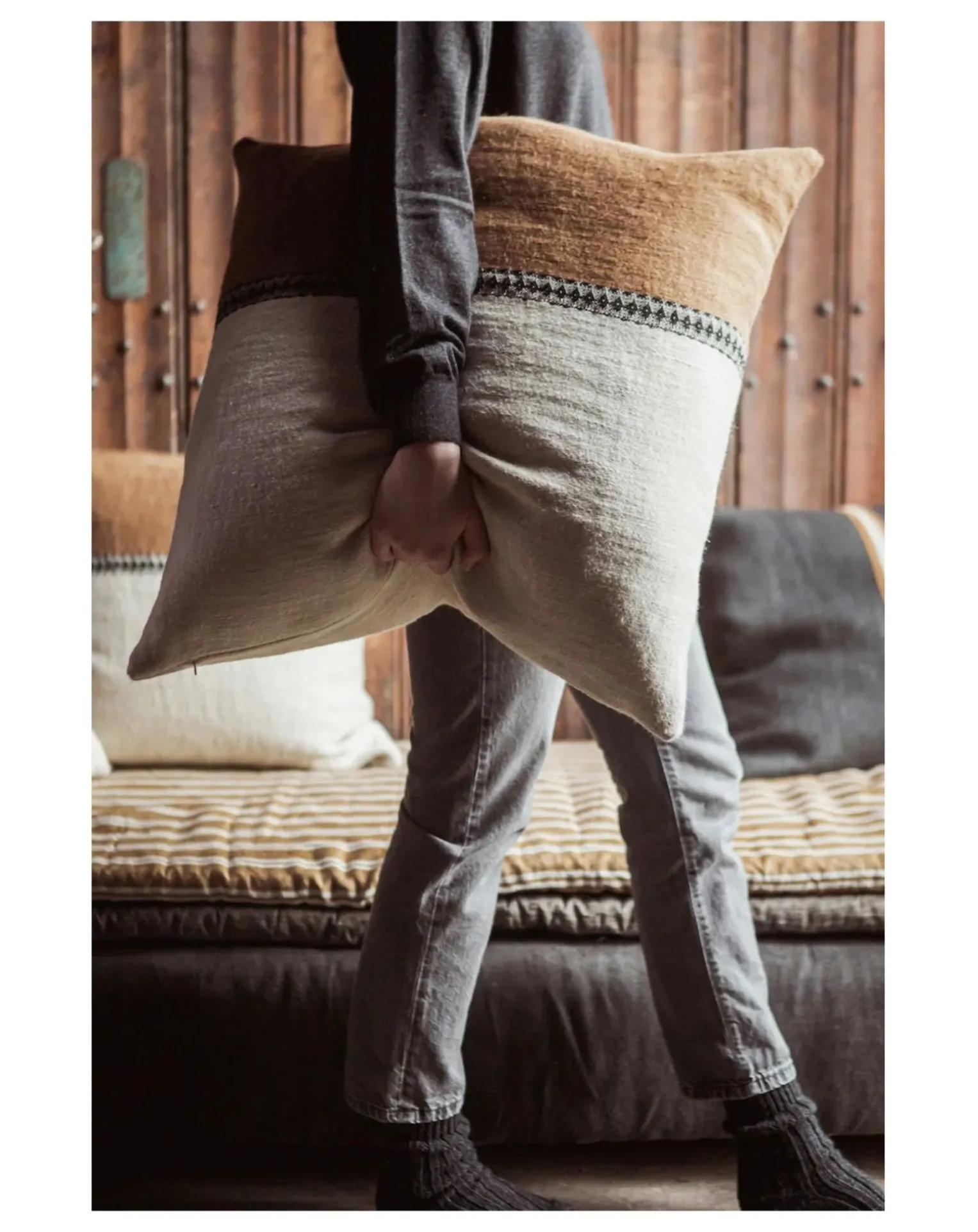 Etienne cushion cover