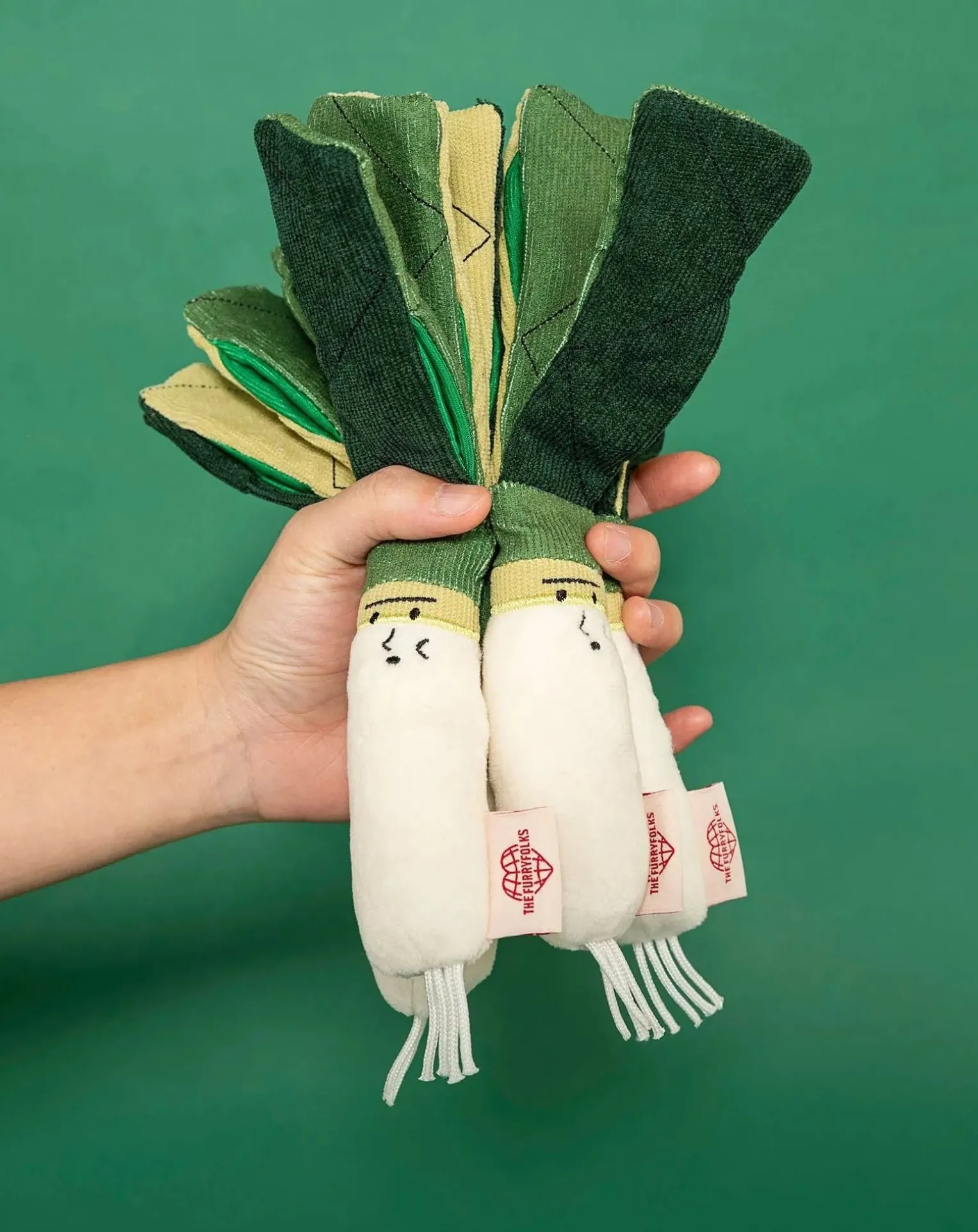 Green Onion digging toy