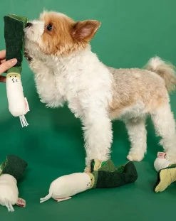 Green Onion digging toy