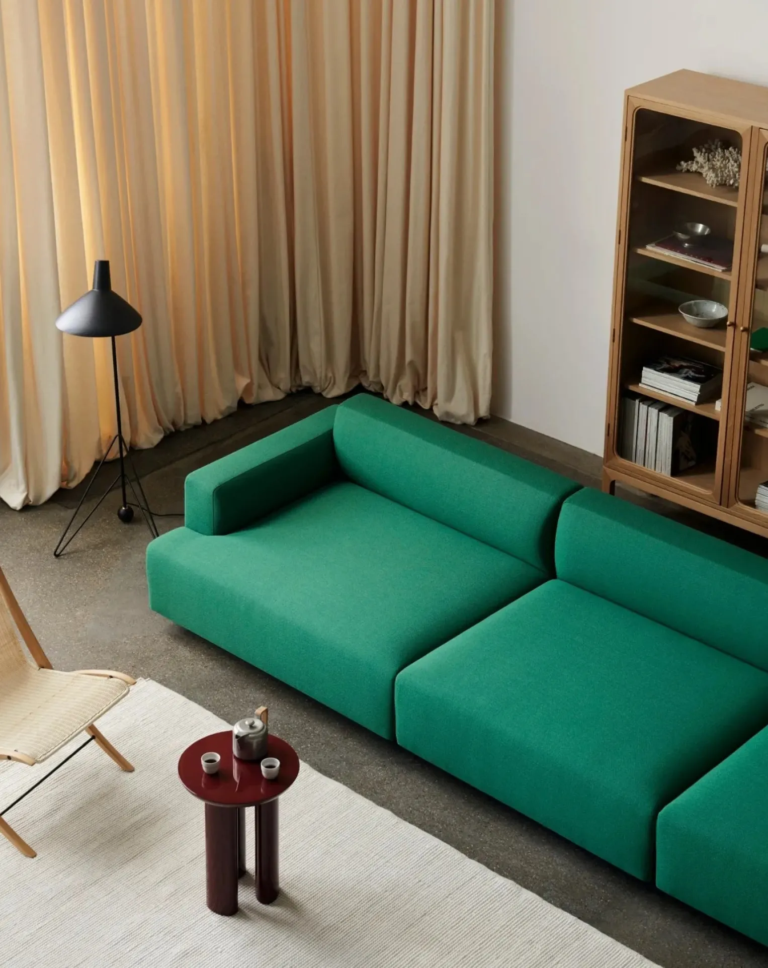 HM8 Tripod floor lamp, Hvidt & Mølgaard