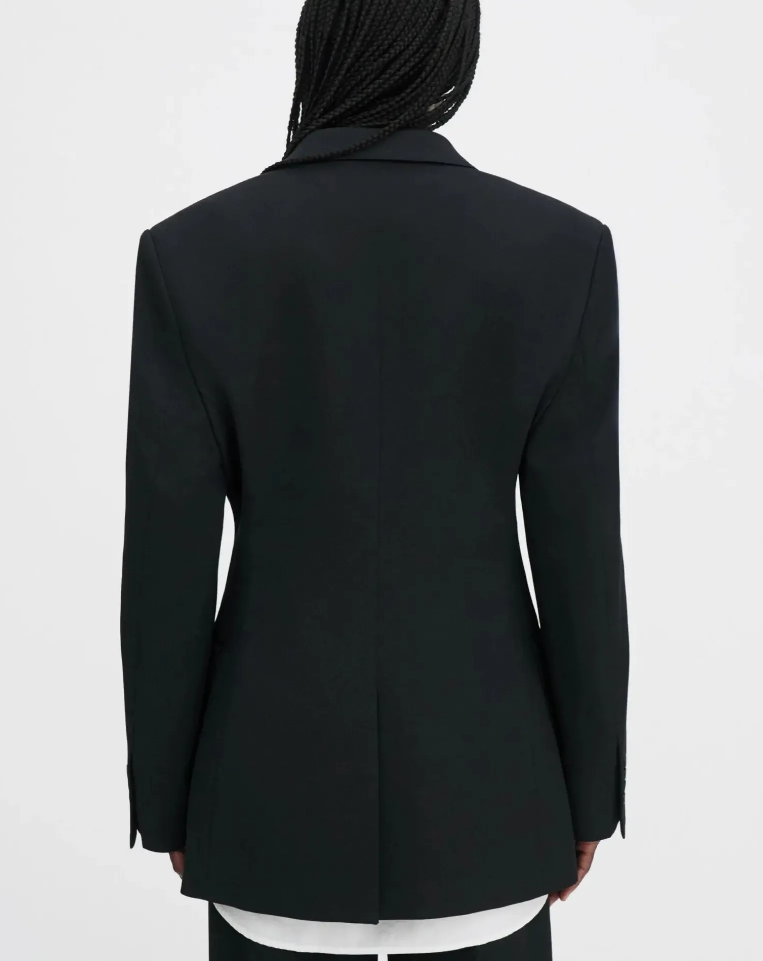 Hourglass single-breasted blazer in polyester