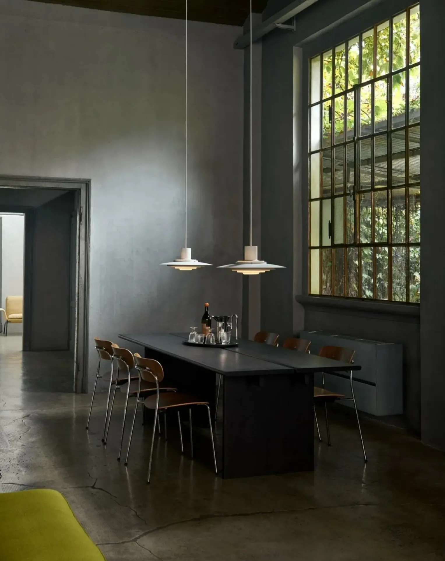 Ita OS2 dining table