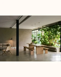 Ita OS2 dining table