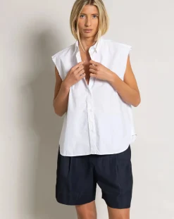 Laura Sleeveless Shirt