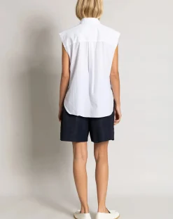 Laura Sleeveless Shirt