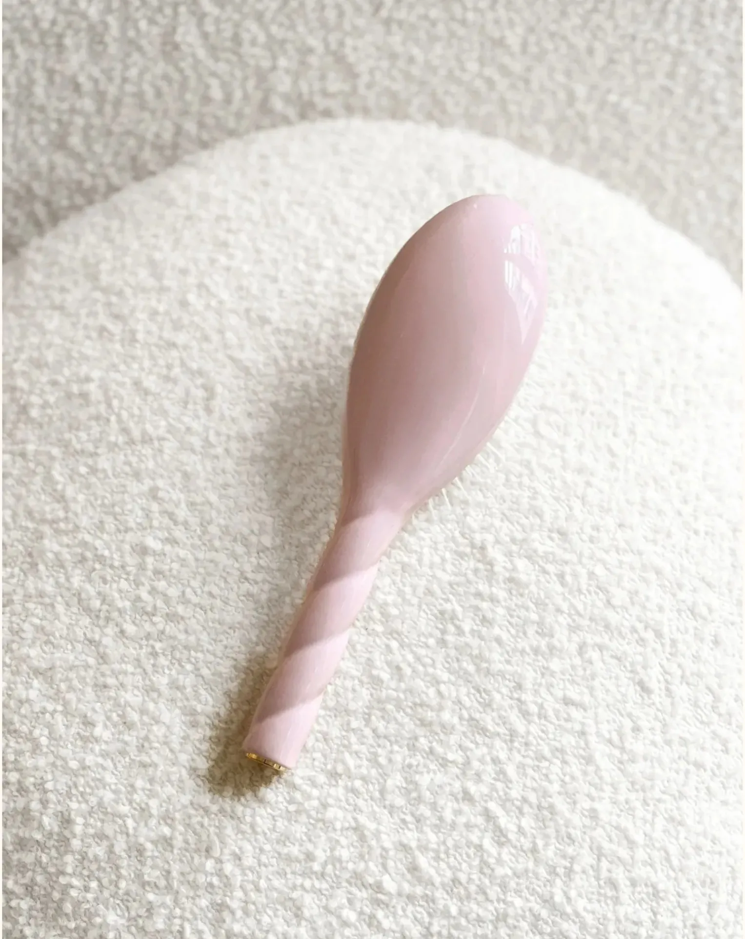 L'intense Hairbrush N°07 - Detangling & Stimulating