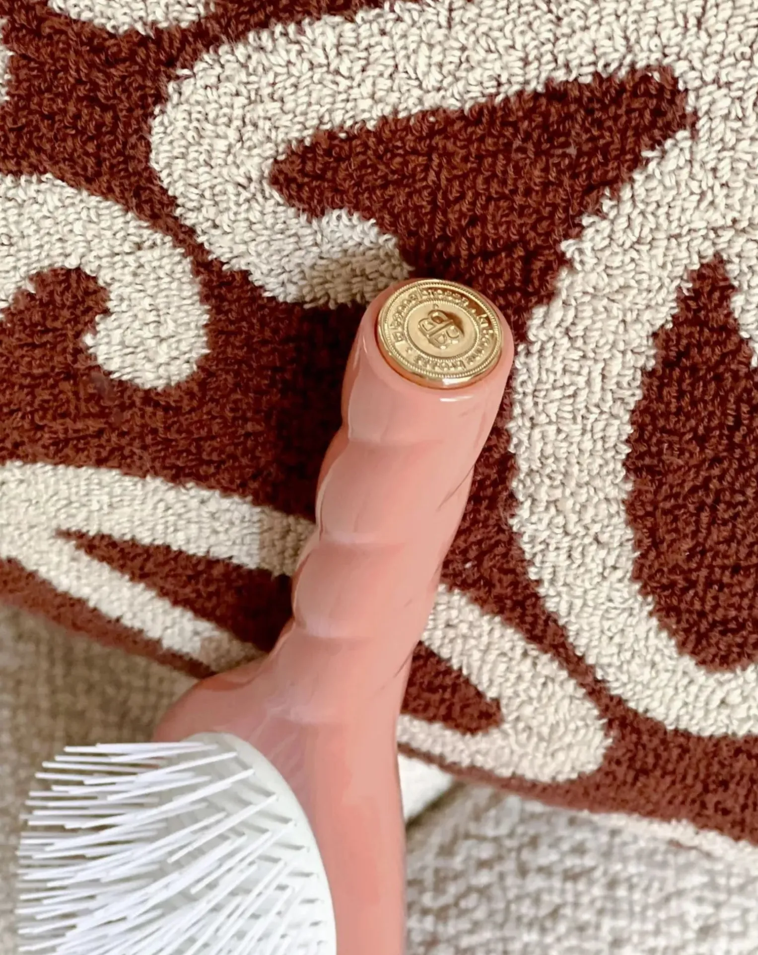 L'intense Hairbrush N°07 - Detangling & Stimulating