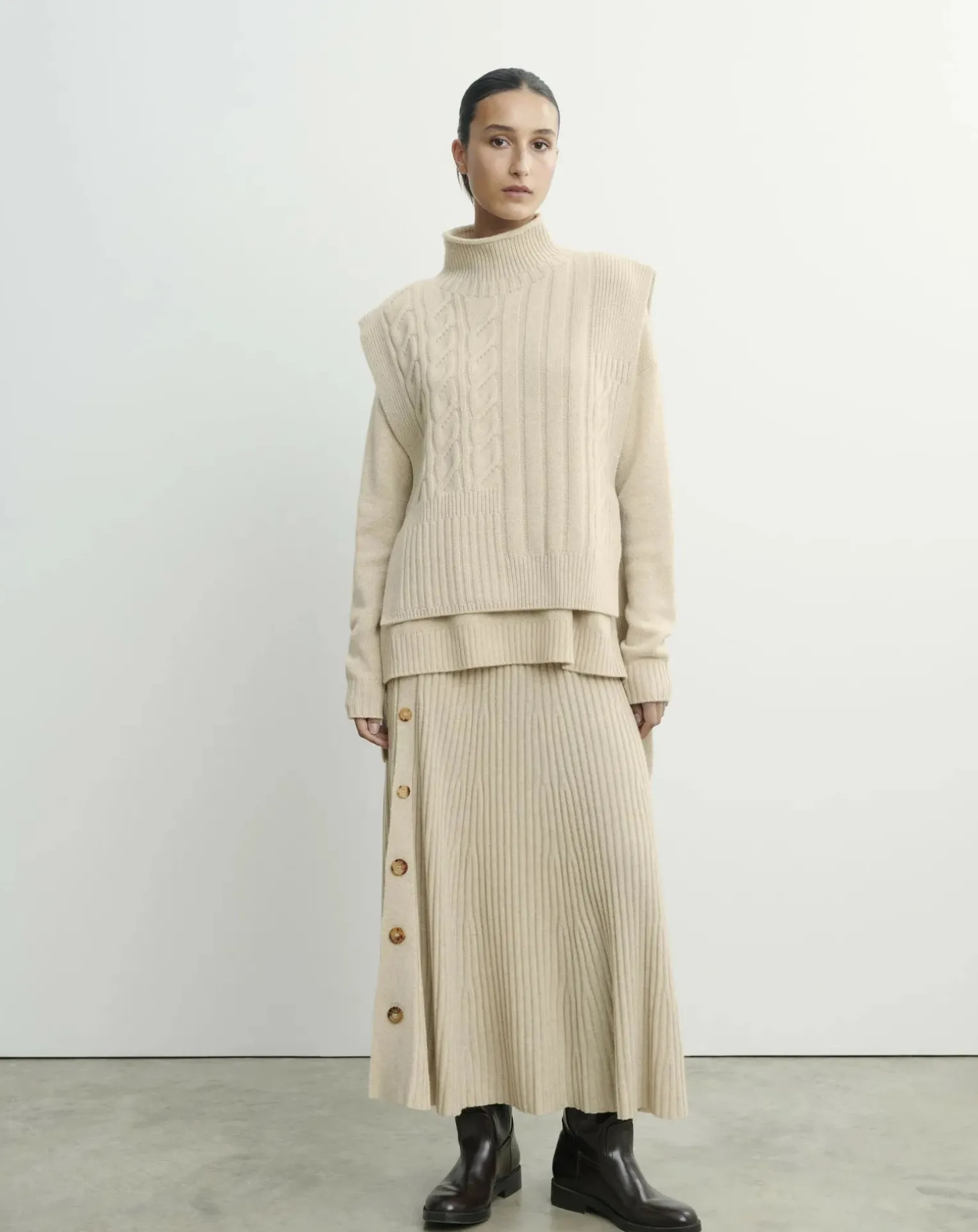 Long Belted Plastron Twists and Ribs Cashmere