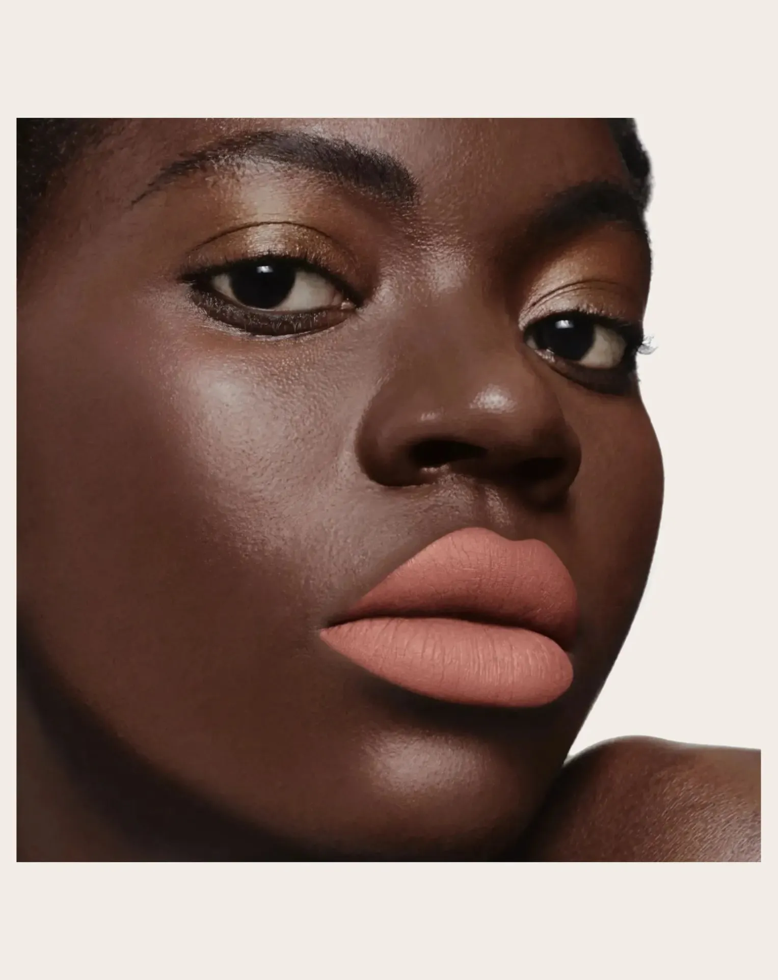 Matte cream lipstick