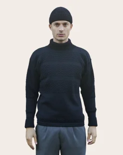 Merino wool Fender hat