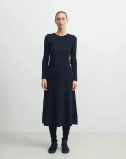 Merino Wool Fine Knit Sweater - Women's Collection