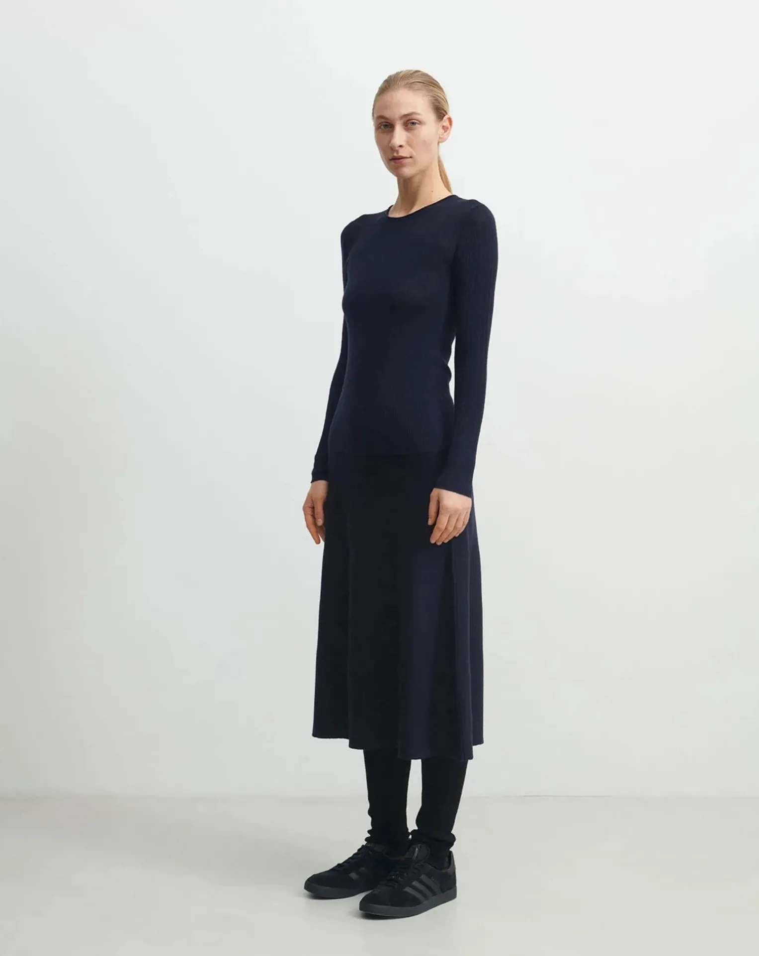 Merino Wool Fine Knit Sweater - Women's Collection