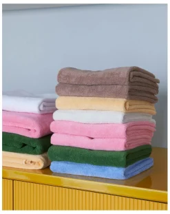 Mono Hand Towel