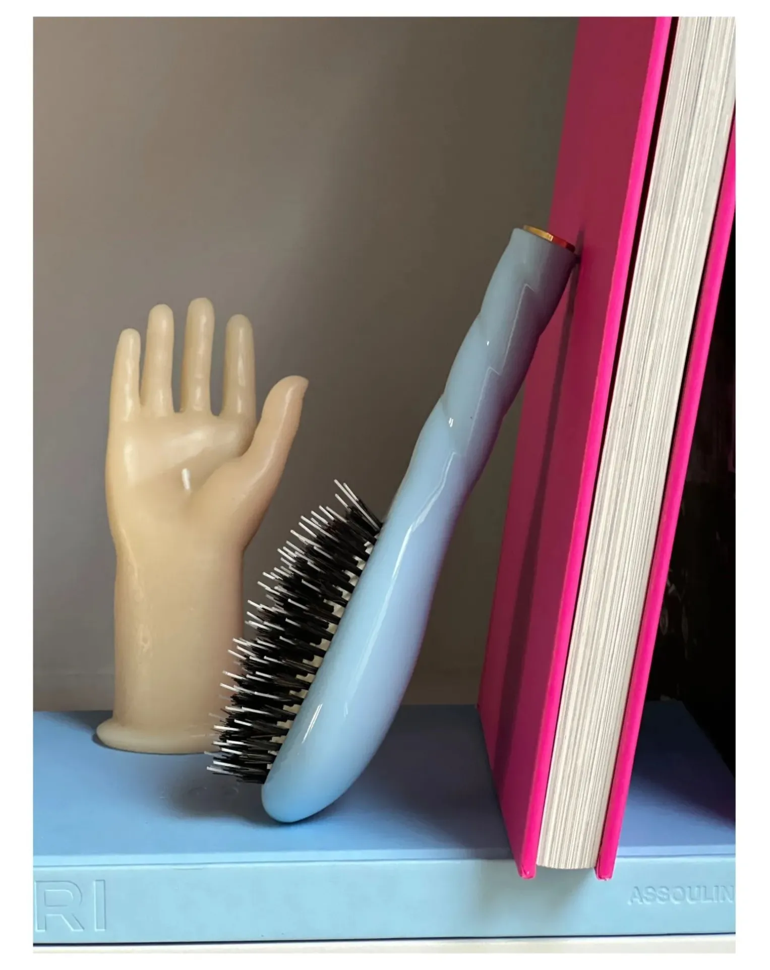 N°02 The Essential Petite Brush - Care & Detangling