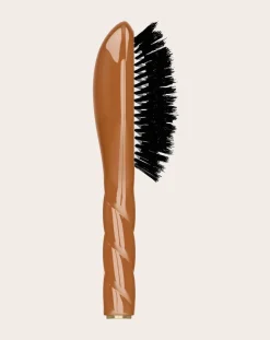 N°01 The Universal Petite Brush - Care & Shine