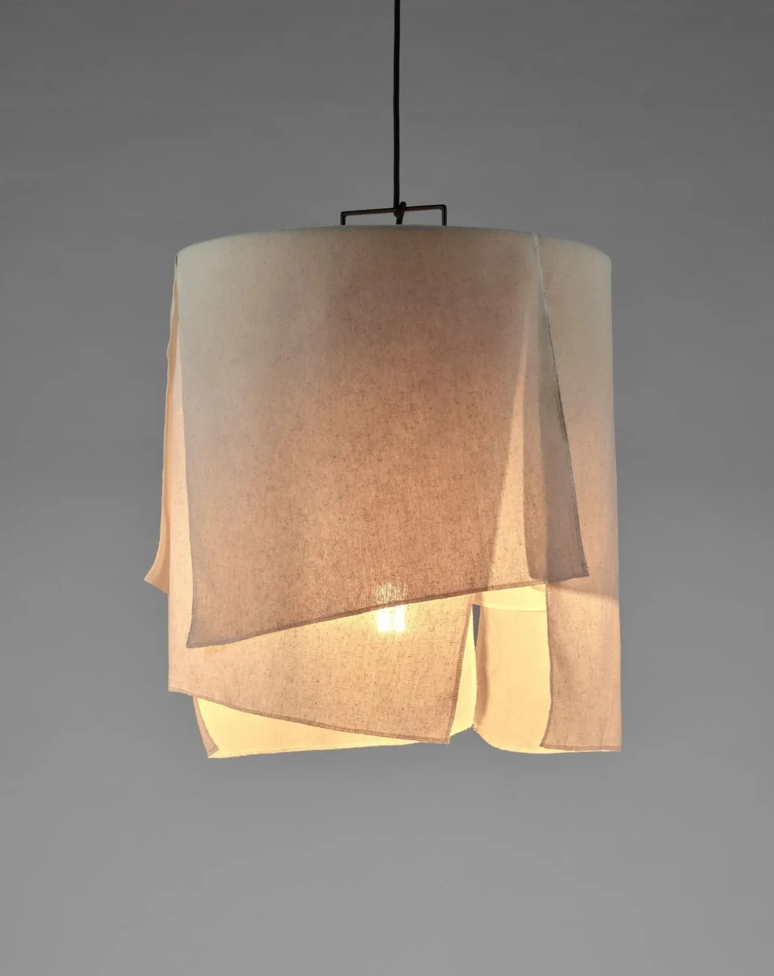 Nomad hanging lamp