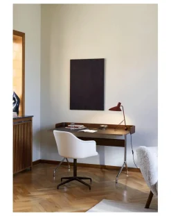 Pavilion AV17 Desk, Chrome Base