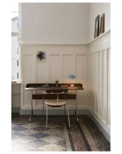 Pavilion AV17 Desk, Chrome Base