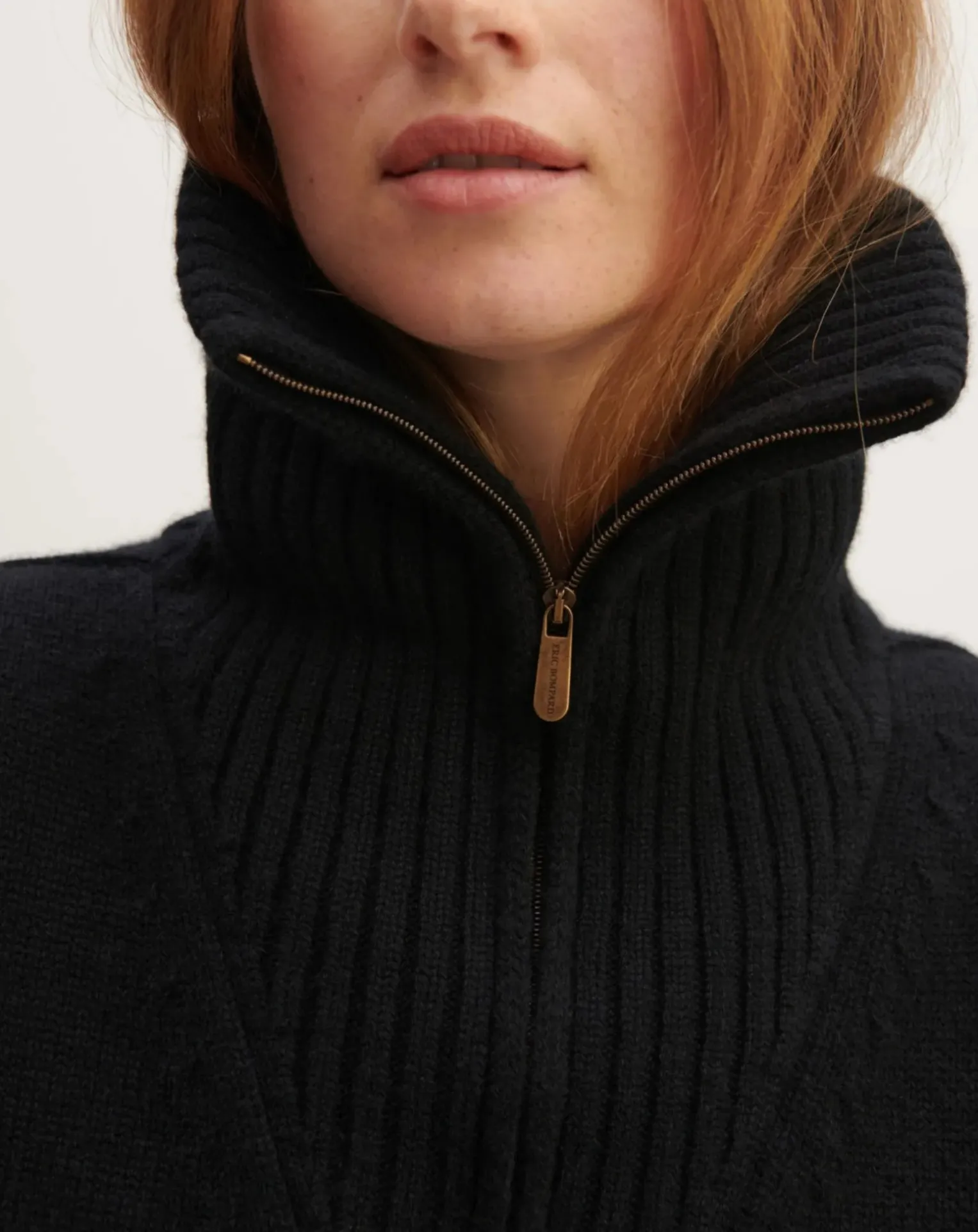 Plastron Cashmere trucker collar