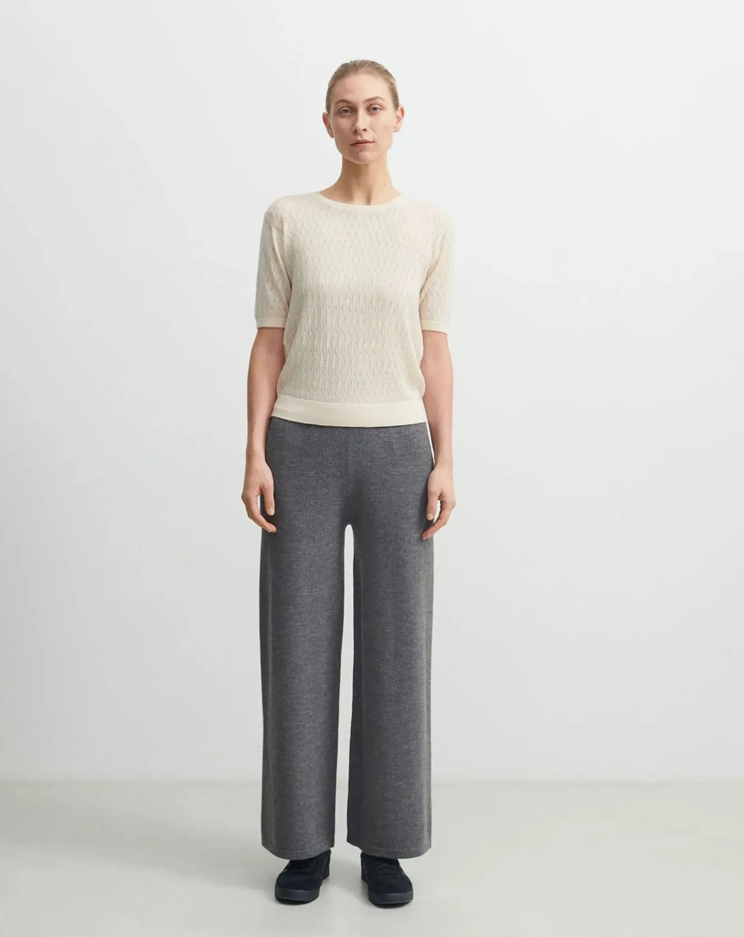 Pointelle Fine Knit Merino Wool Sweater - Women's Collection