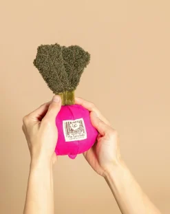 Radish digging toy