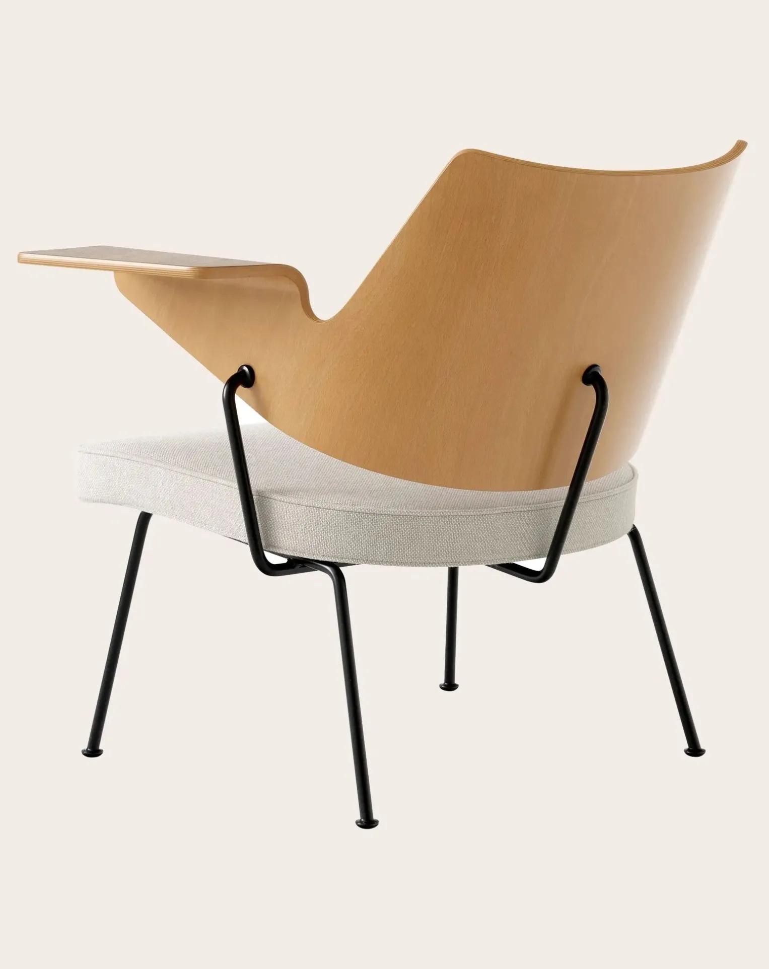 RD8 lounge chair, Robin Day