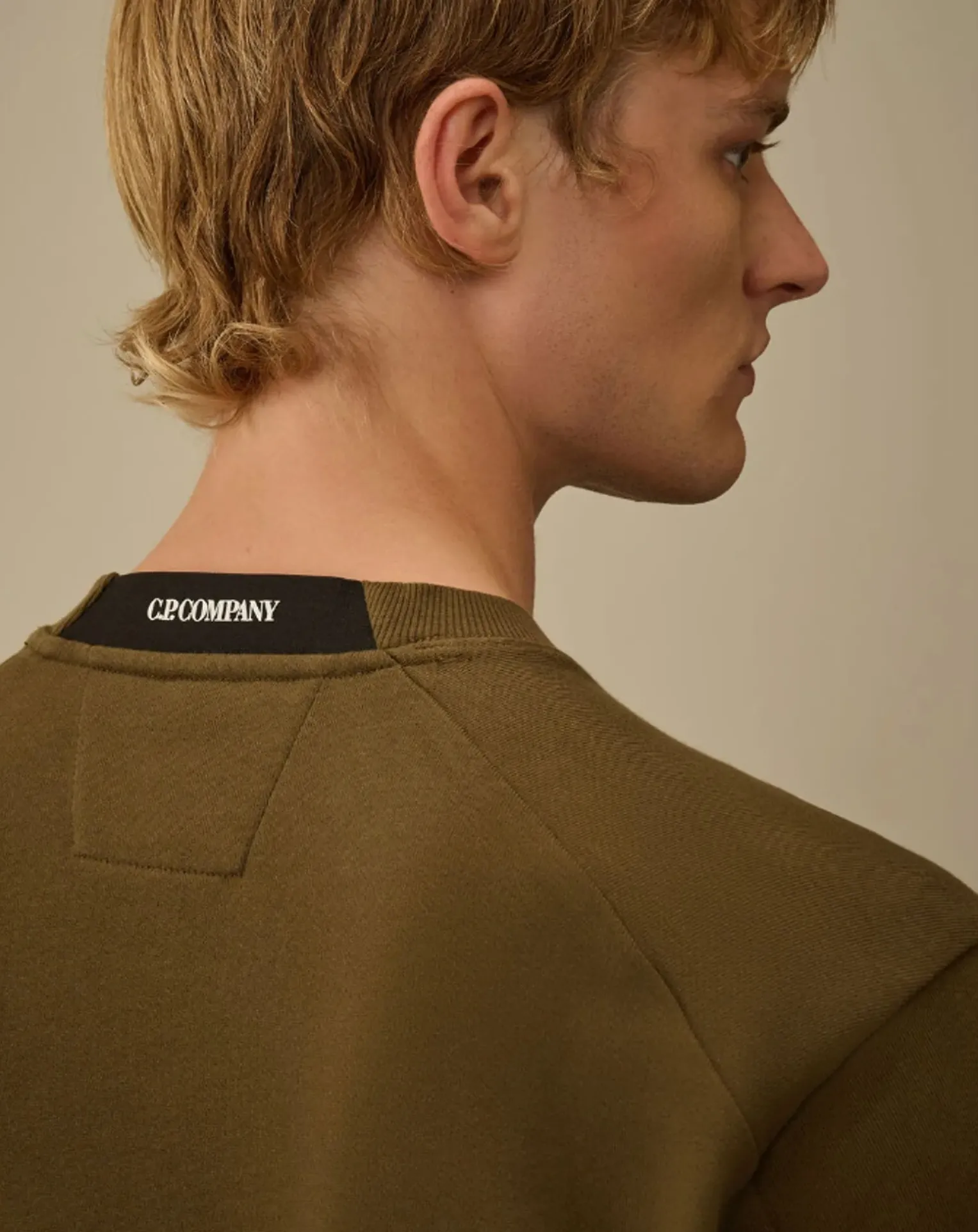 Scratchy Diagonal Molton Round Neck Sweatshirt