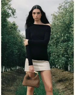 Small Boomerang Braided Leather Bag