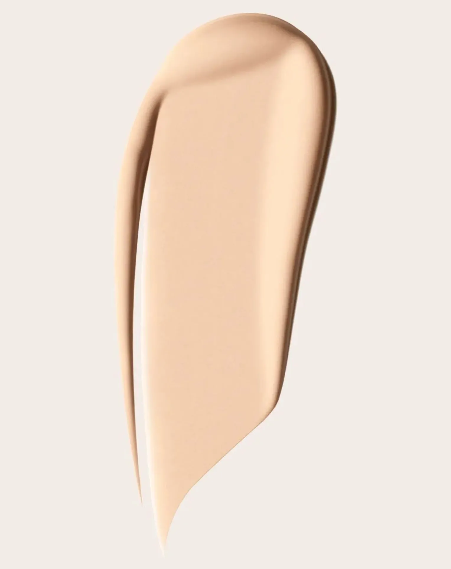 Softlight smoothing foundation