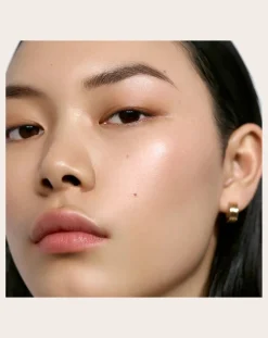 Solar Radiance moisturizing cream illuminator