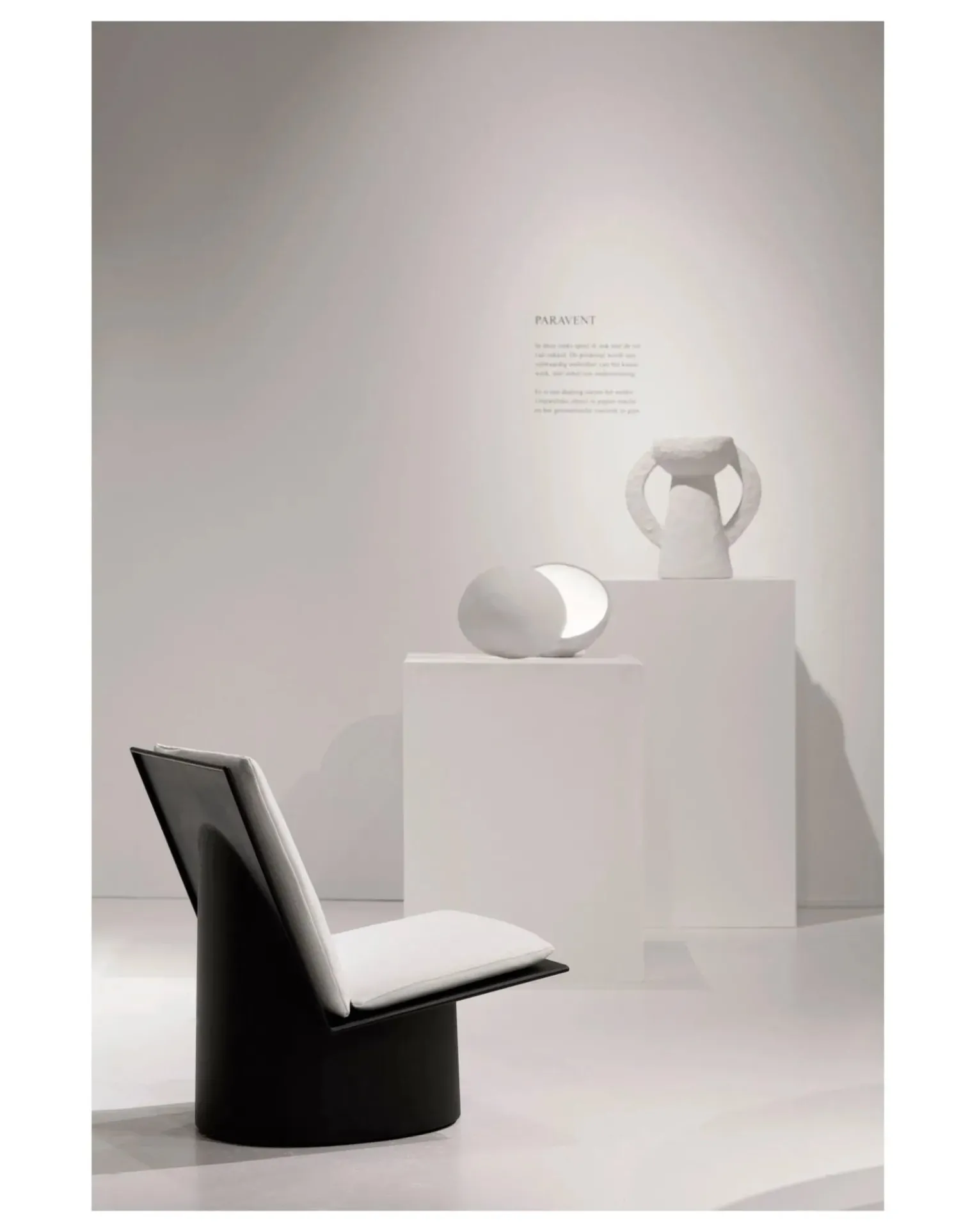 Valerie Easy Chair in Lacquered Steel