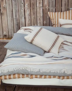 Vourkari cushion cover