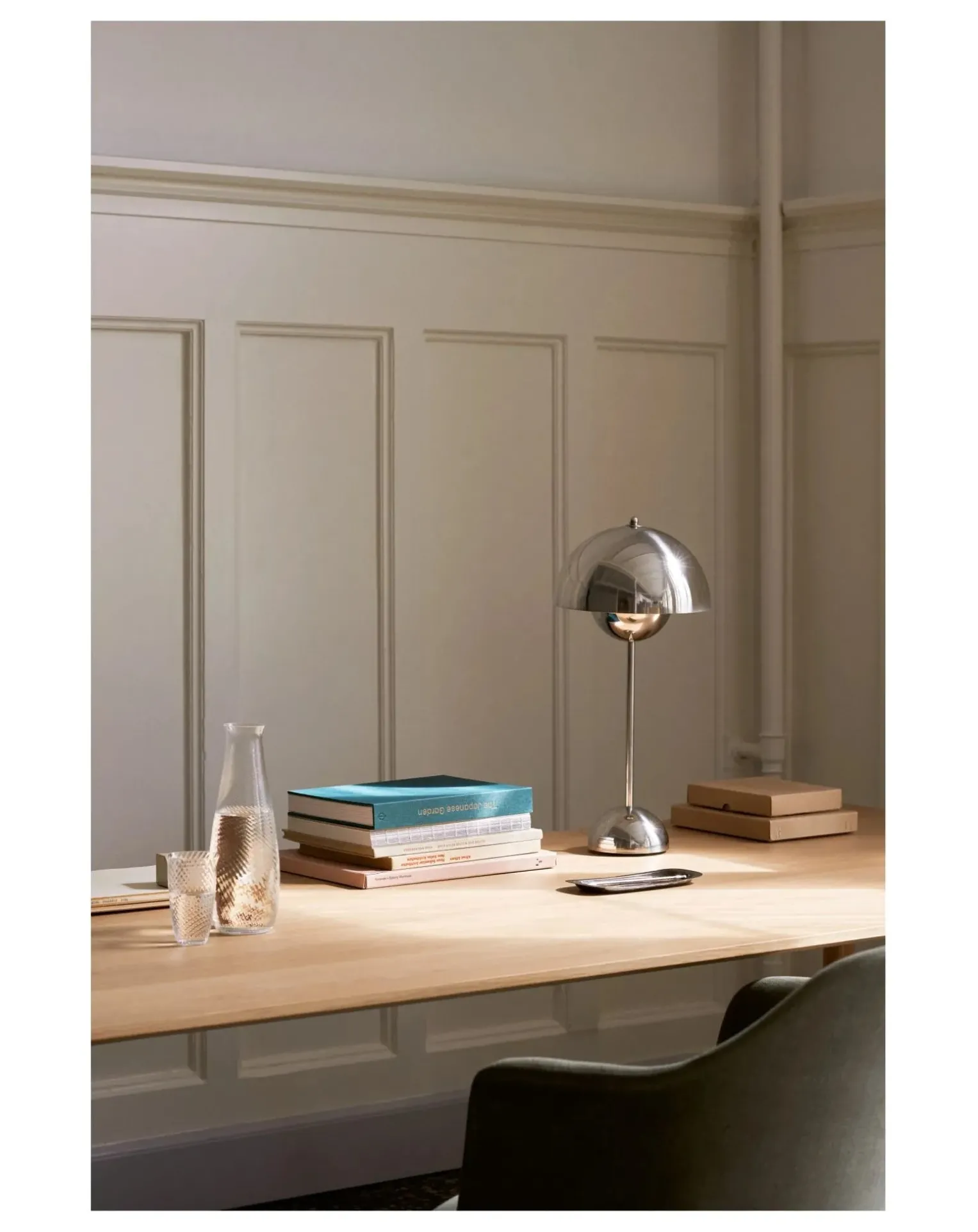 VP3 Flowerpot Table Lamp - Verner Panton, 1969