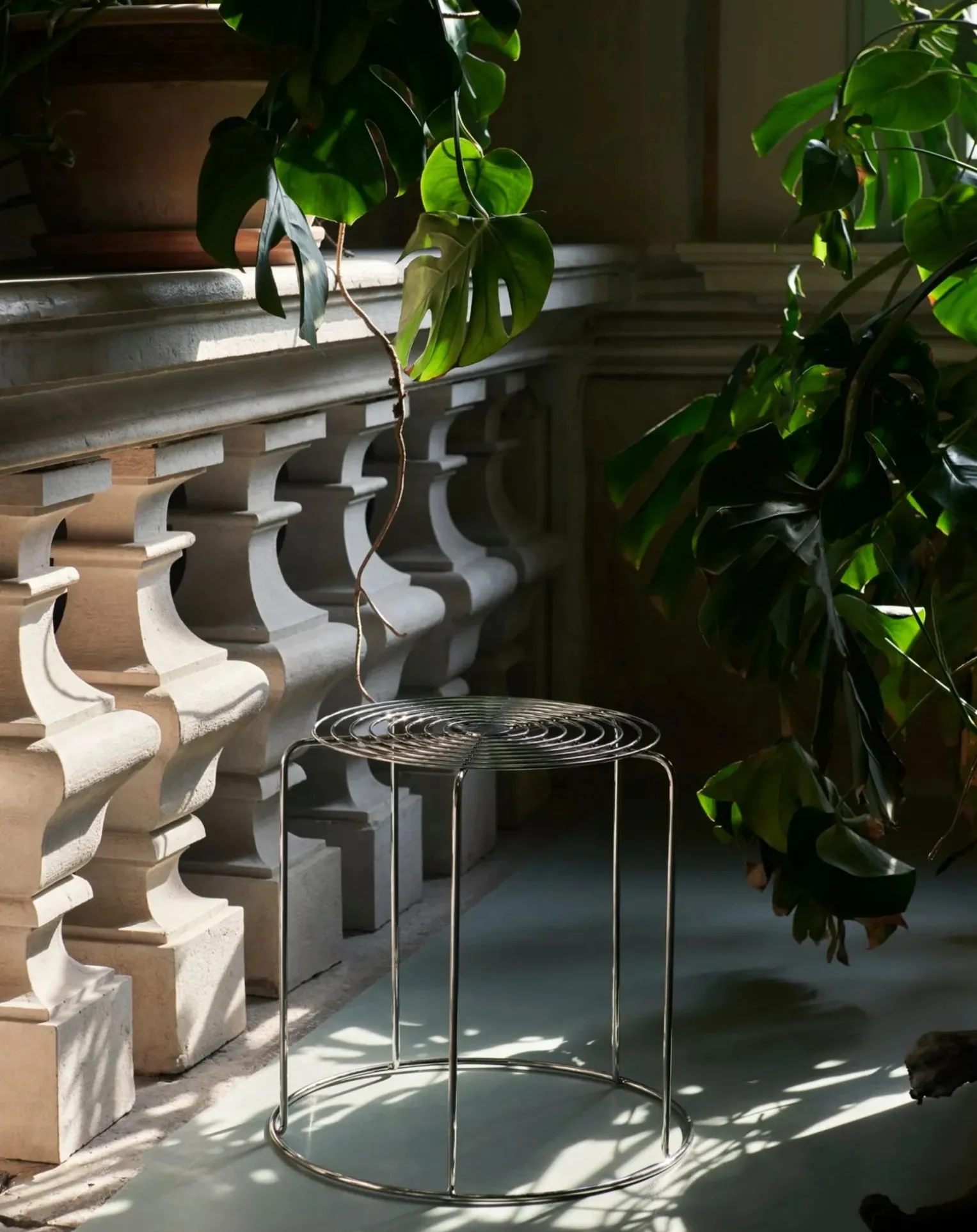 Wire VP11 stool, Verner Panton